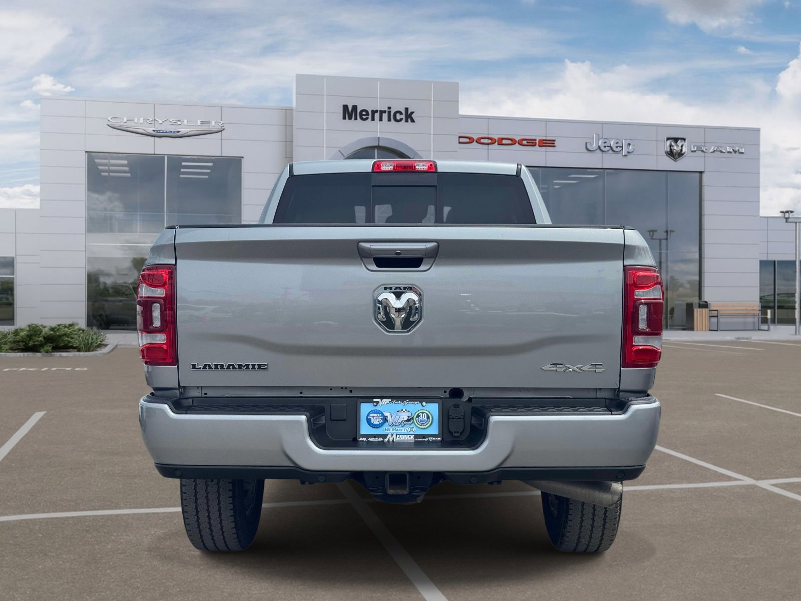 Used 2024 RAM 2500 Laramie w/ Safety Group AWD/4WD image 7