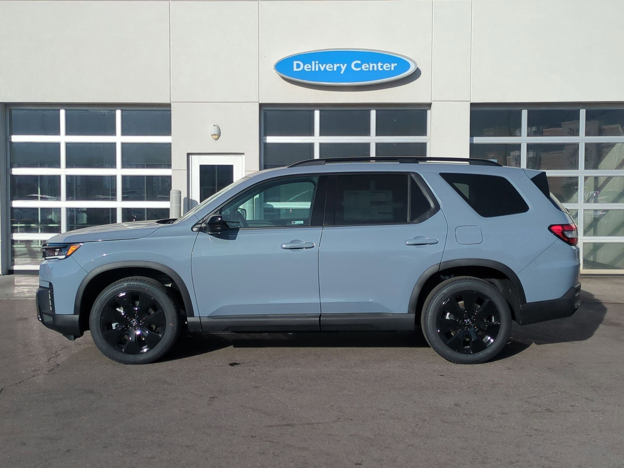 New 2026 Honda Pilot Black Edition image 8