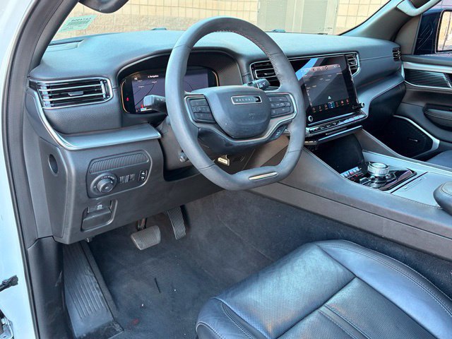 Used 2023 Jeep Wagoneer Series II AWD/4WD image 13