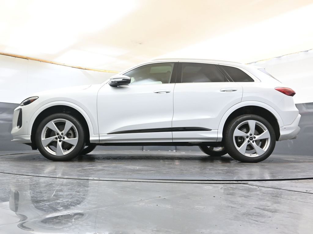 Used 2025 Audi Q5 Premium Plus w/ Premium Plus image 39