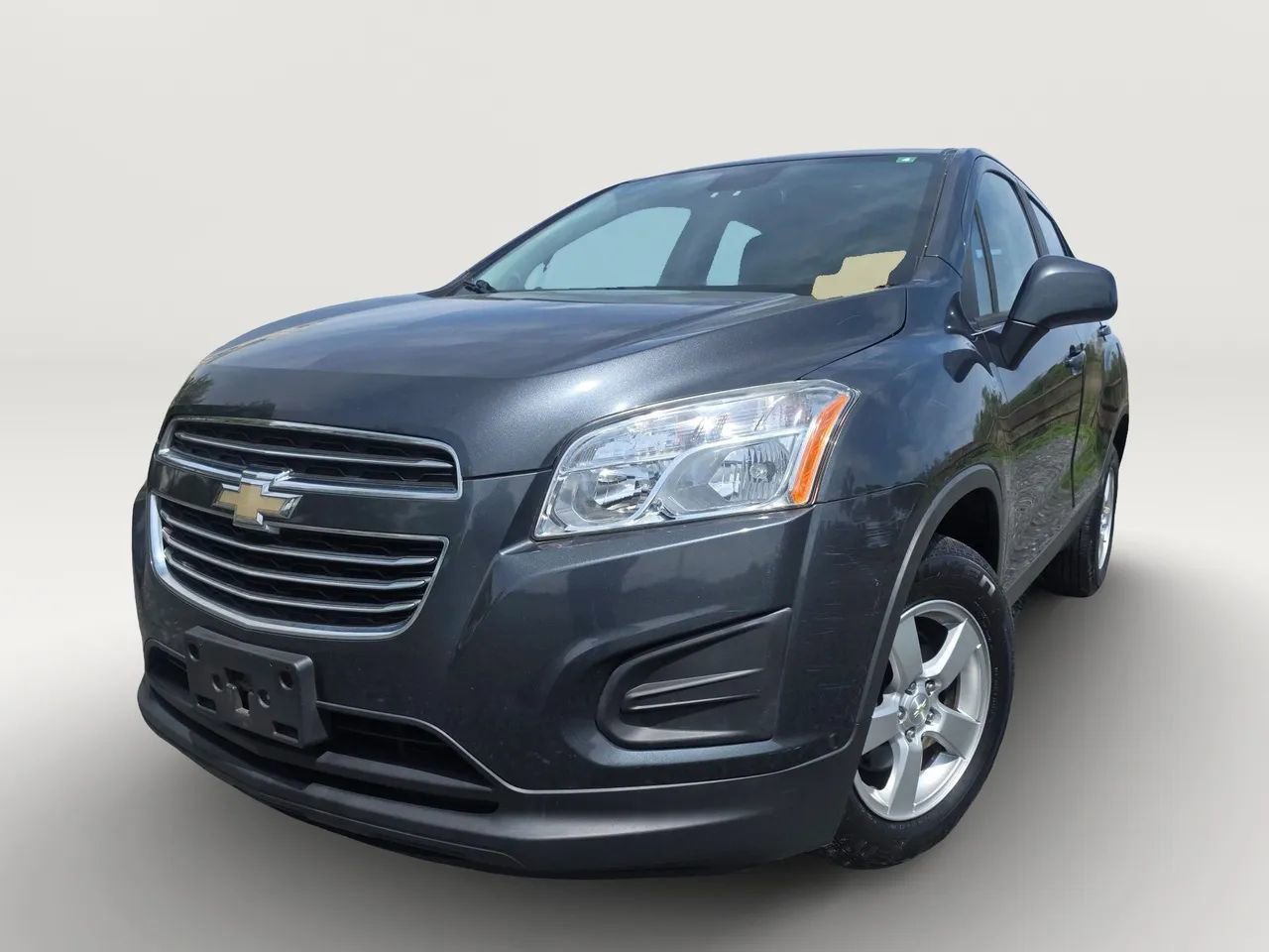 Used 2016 Chevrolet Trax LS AWD/4WD image 1