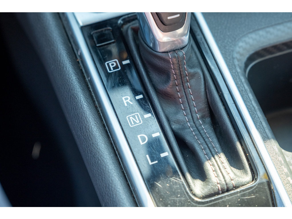 Used 2025 Nissan Sentra SV FWD image 25