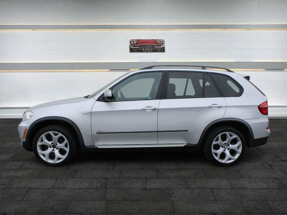 Used 2013 BMW X5 xDrive35i image 4