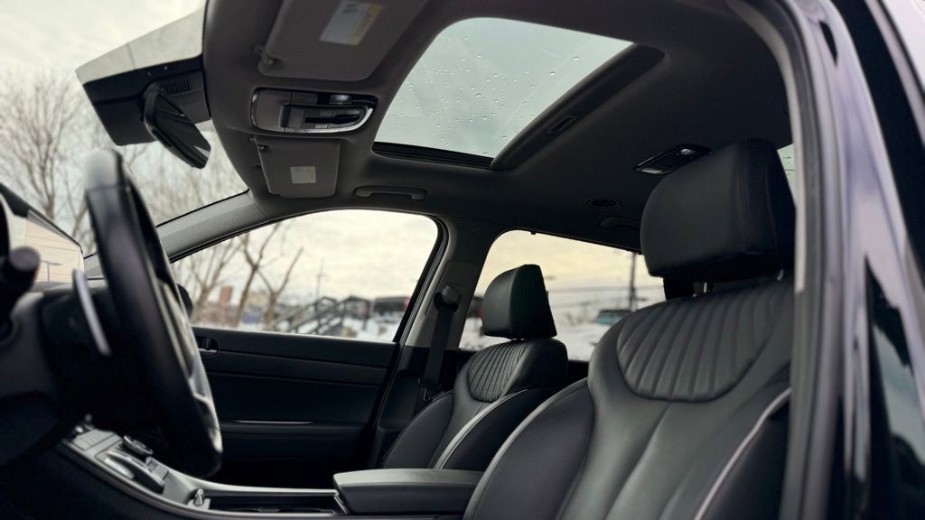 Used 2023 Hyundai Palisade Limited w/ Cargo Package image 15