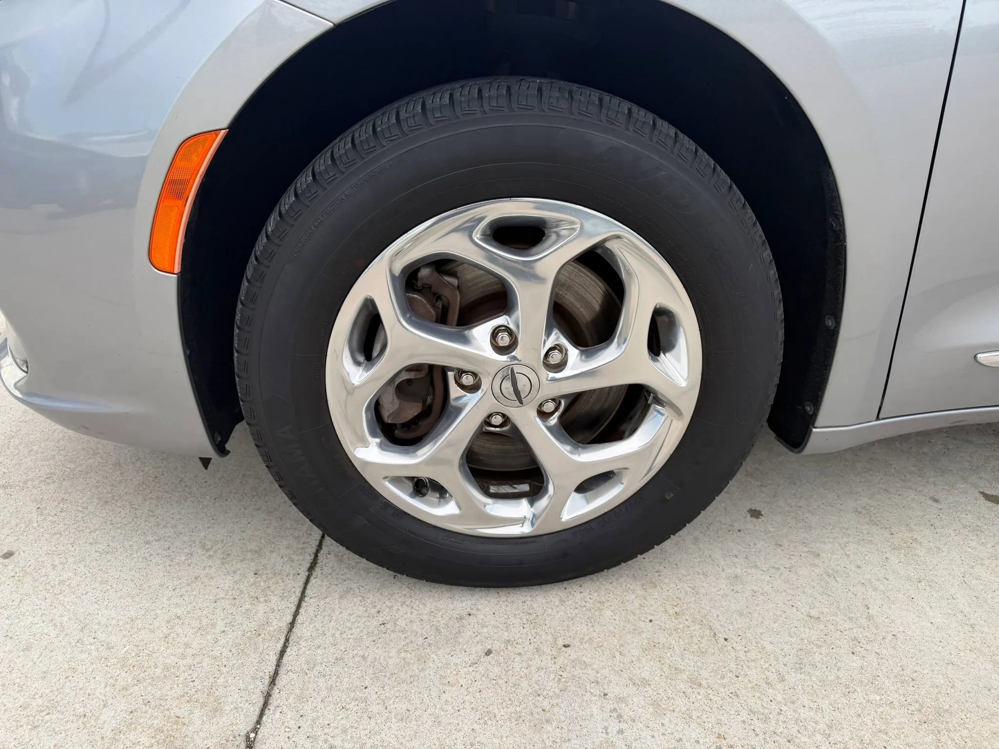 Used 2021 Chrysler Pacifica Limited image 79