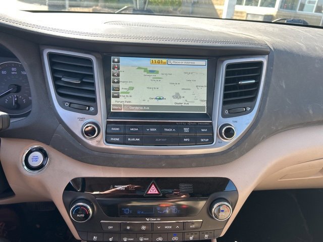 Used 2017 Hyundai Tucson Limited w/ Limited Ultimate Package 03 image 12