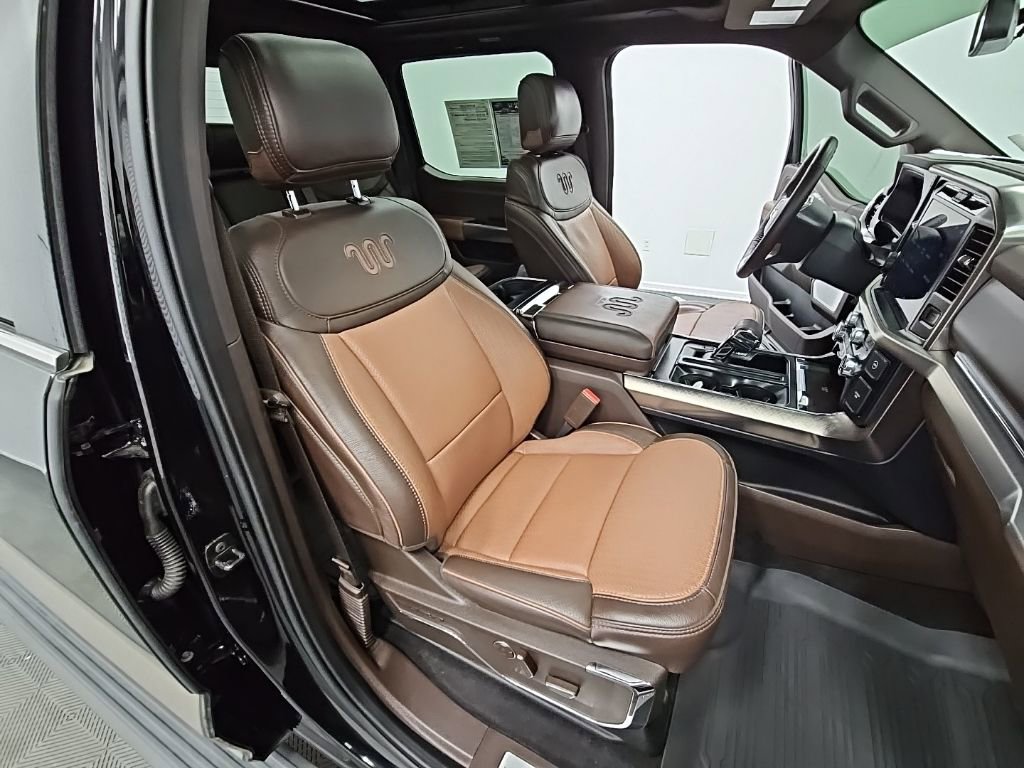 Used 2025 Ford F150 King Ranch w/ FX4 Off-Road Package image 48