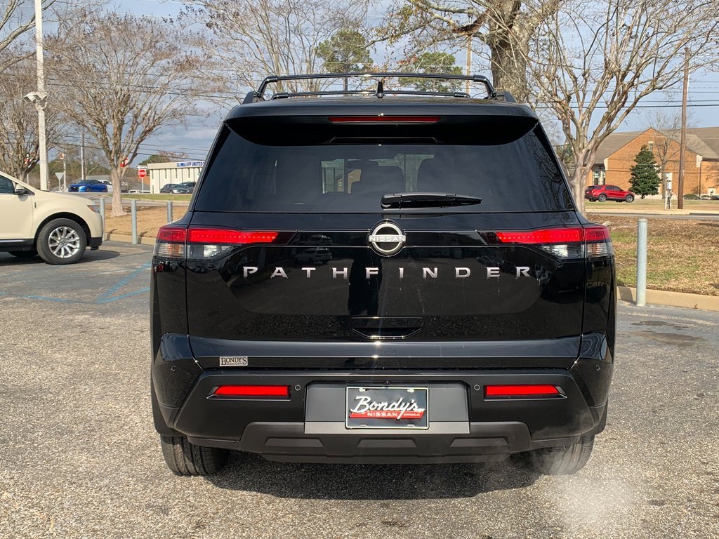 New 2026 Nissan Pathfinder SV image 4