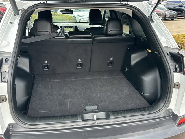 Used 2023 Jeep Cherokee Altitude Lux image 24