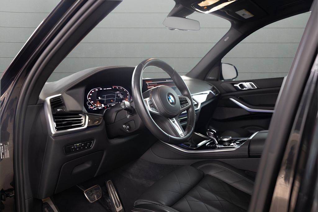 Used 2023 BMW X5 M50i w/ Climate Comfort Package AWD/4WD image 37