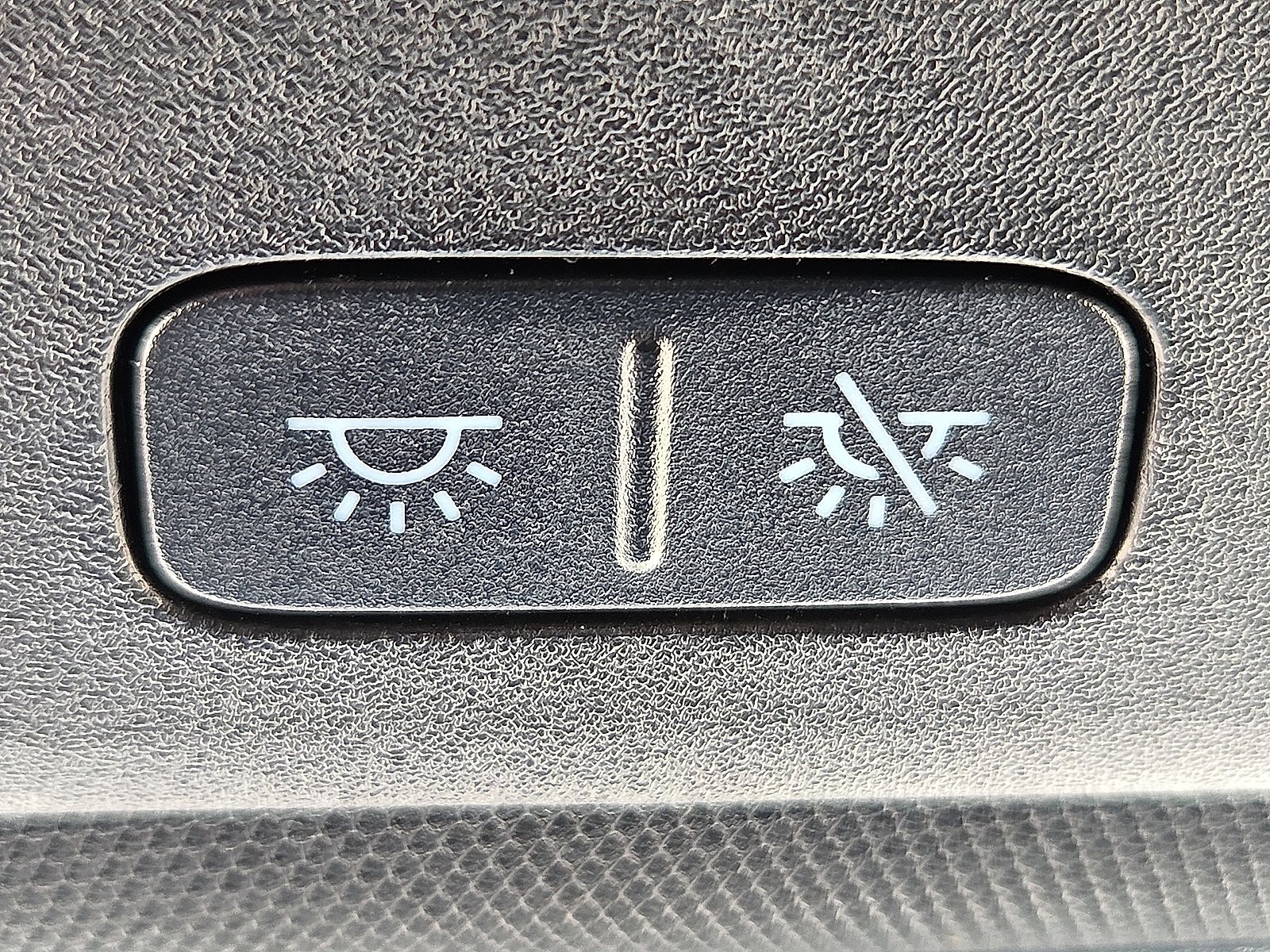 Used 2024 Ford Escape ST-Line image 22