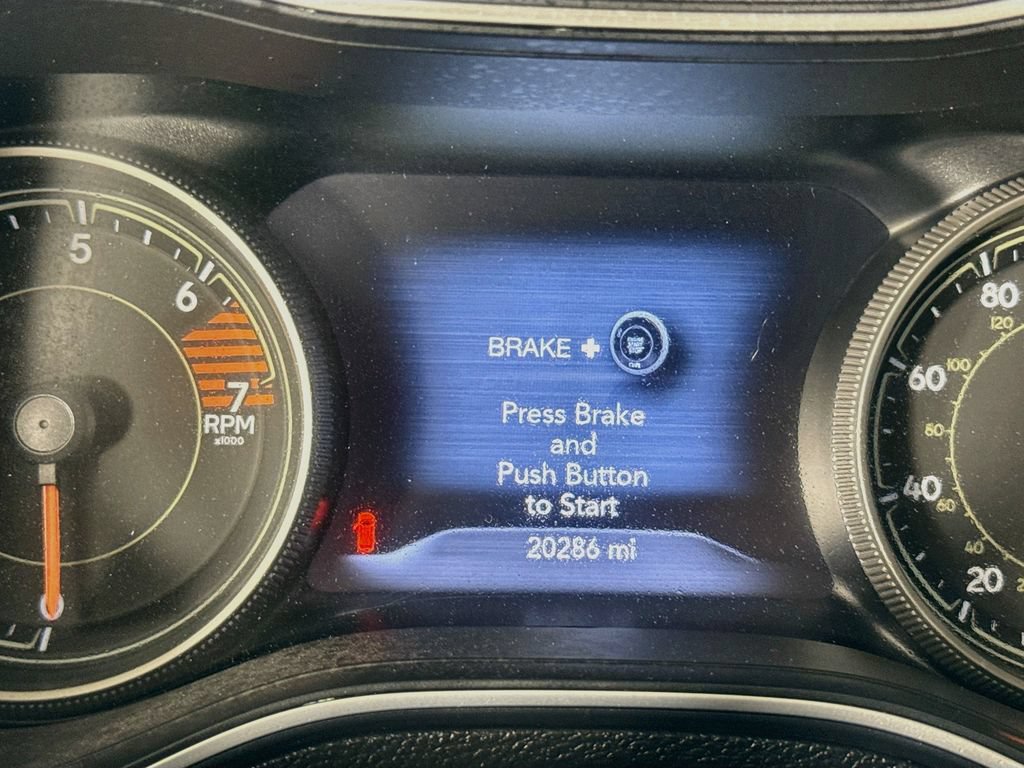 Certified 2023 Jeep Cherokee Altitude Lux AWD/4WD image 16