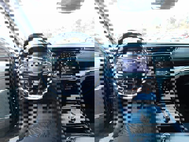 Used 2022 Jeep Grand Cherokee Laredo w/ Luxury Tech Group I image 37