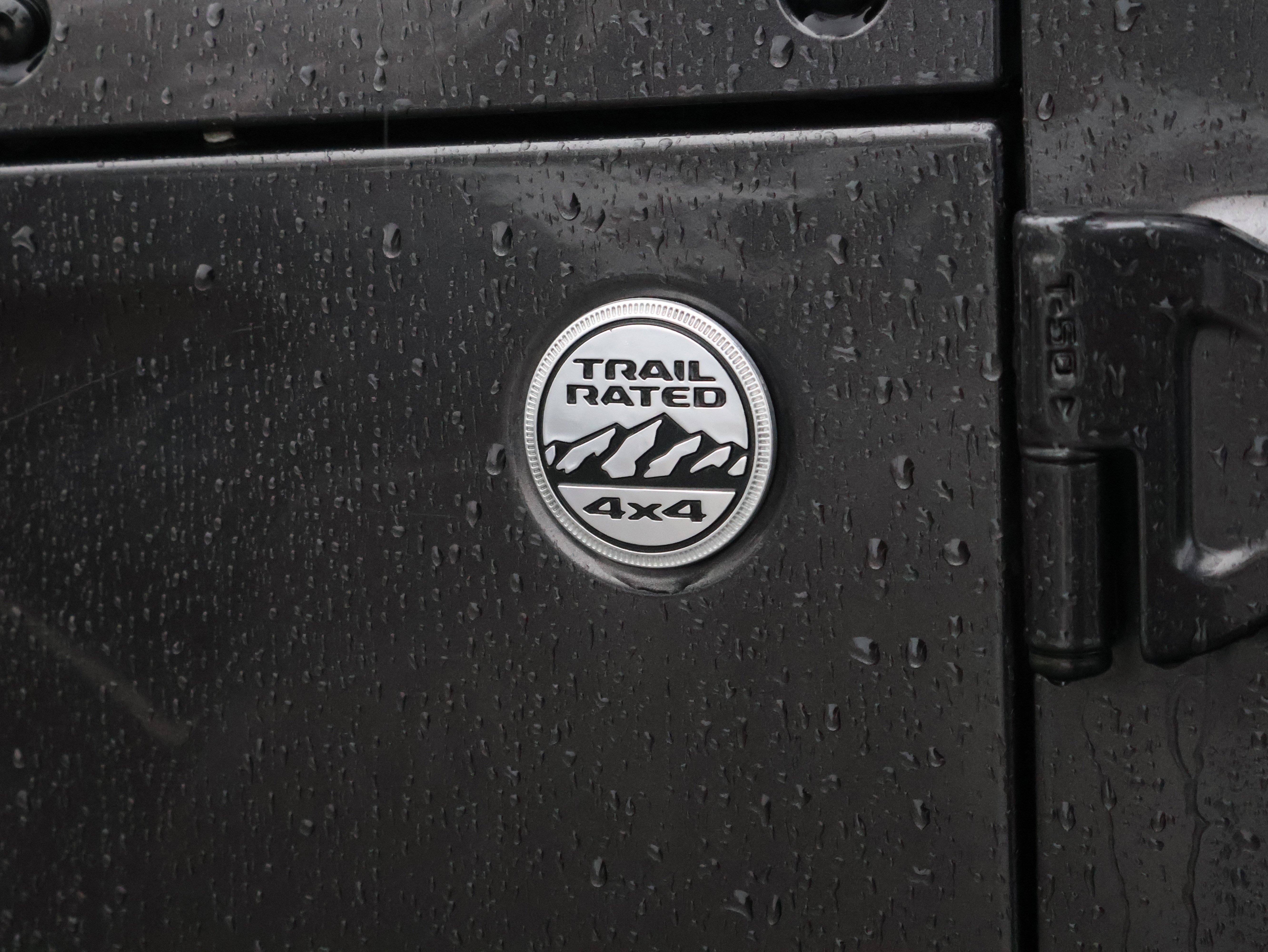 Used 2018 Jeep Wrangler Unlimited Sport image 16