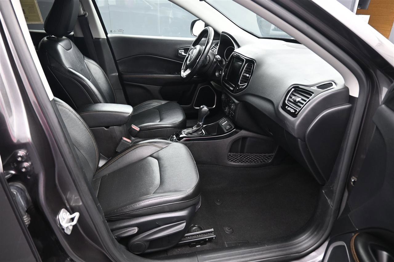 Used 2021 Jeep Compass Limited FWD image 9