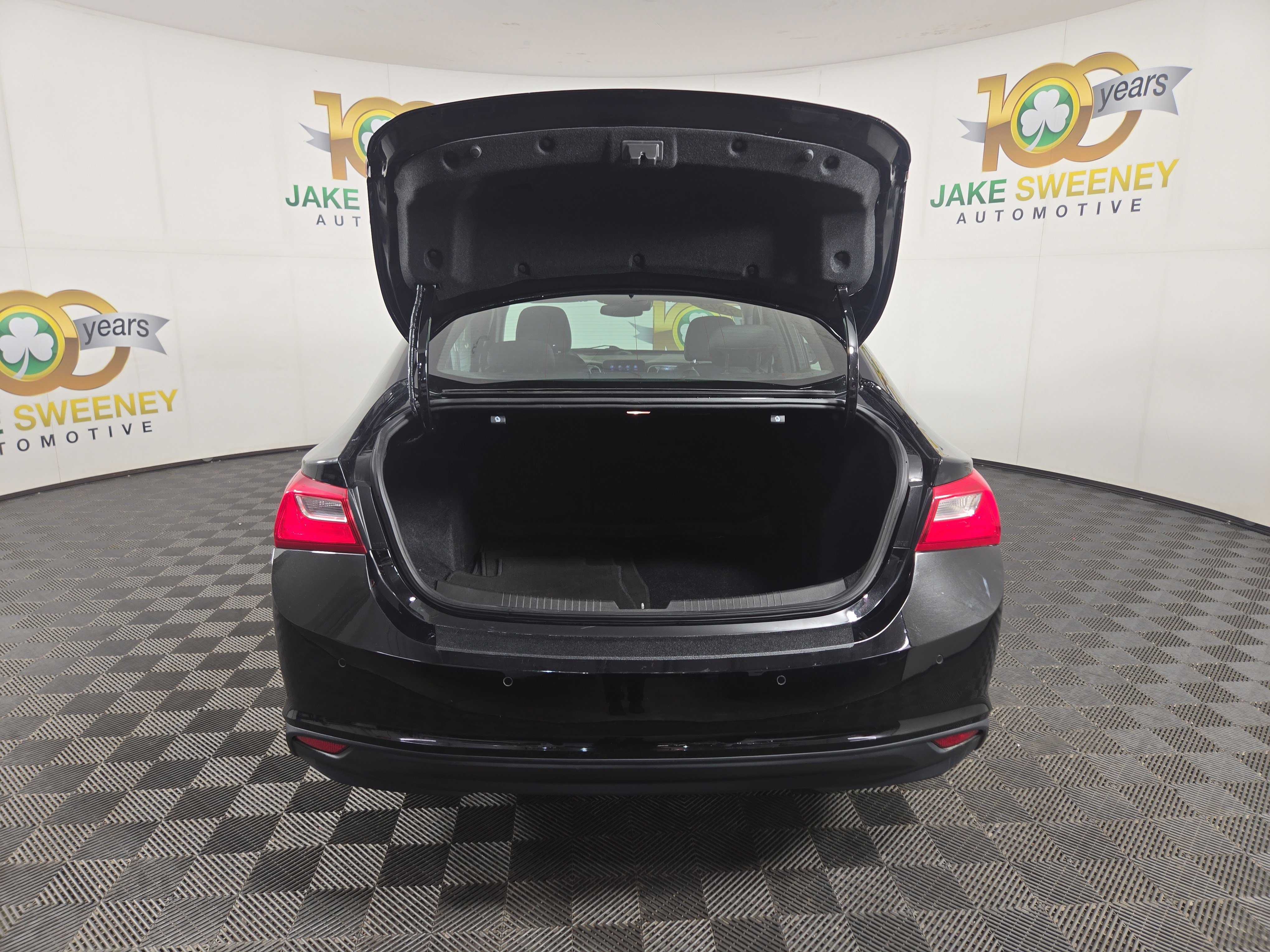 Certified 2024 Chevrolet Malibu LT image 32