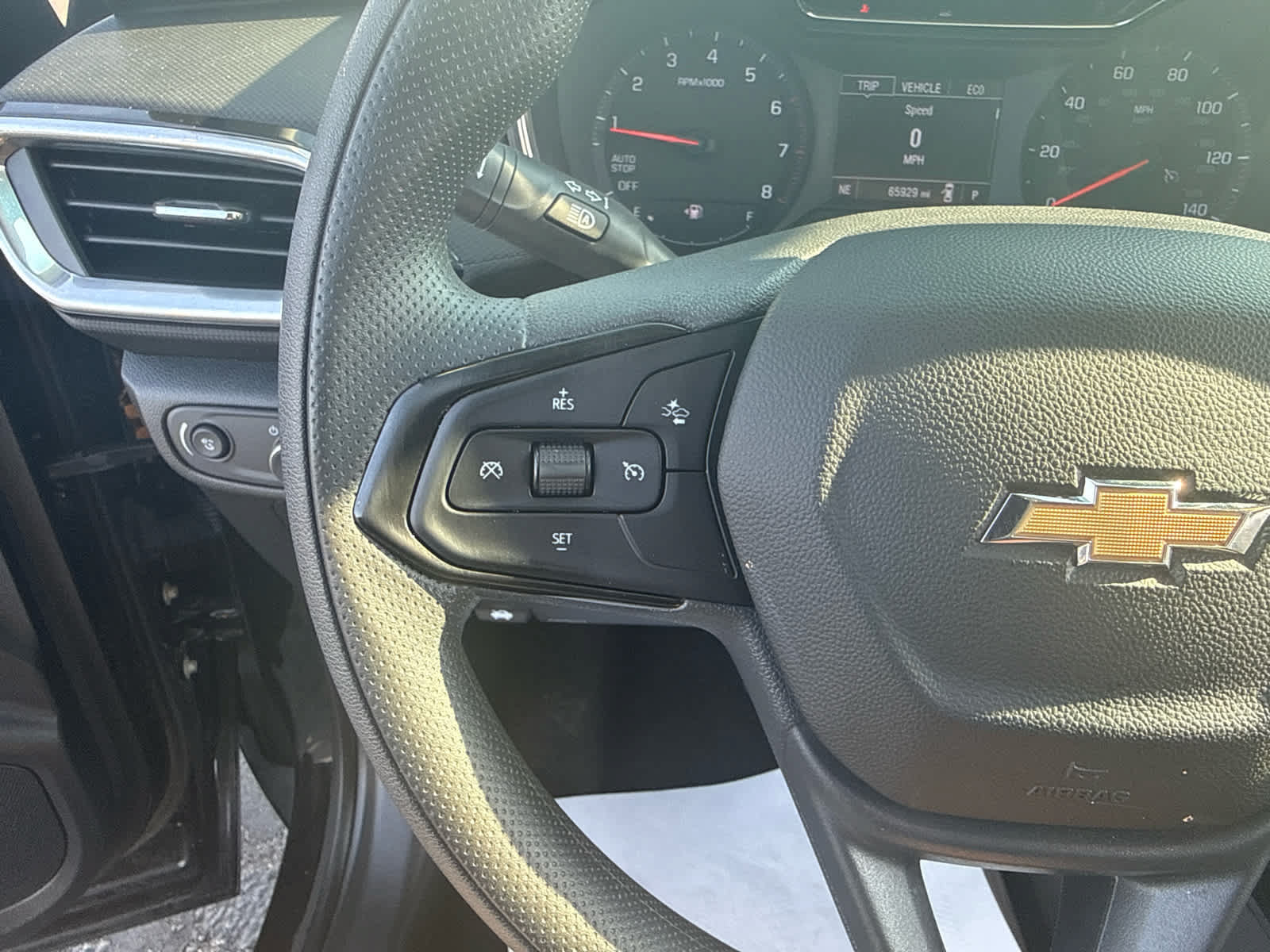 Certified 2023 Chevrolet TrailBlazer LT w/ Convenience Package FWD image 16