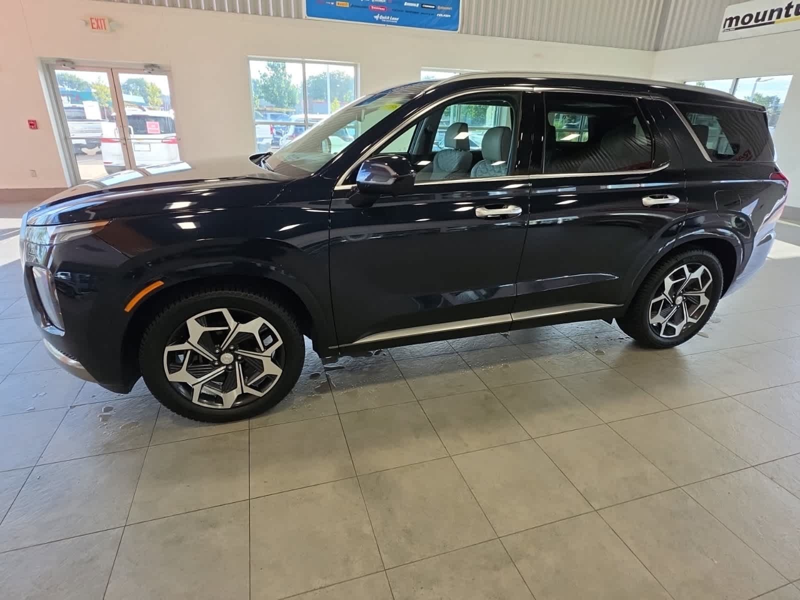 Used 2022 Hyundai Palisade Calligraphy AWD/4WD image 17