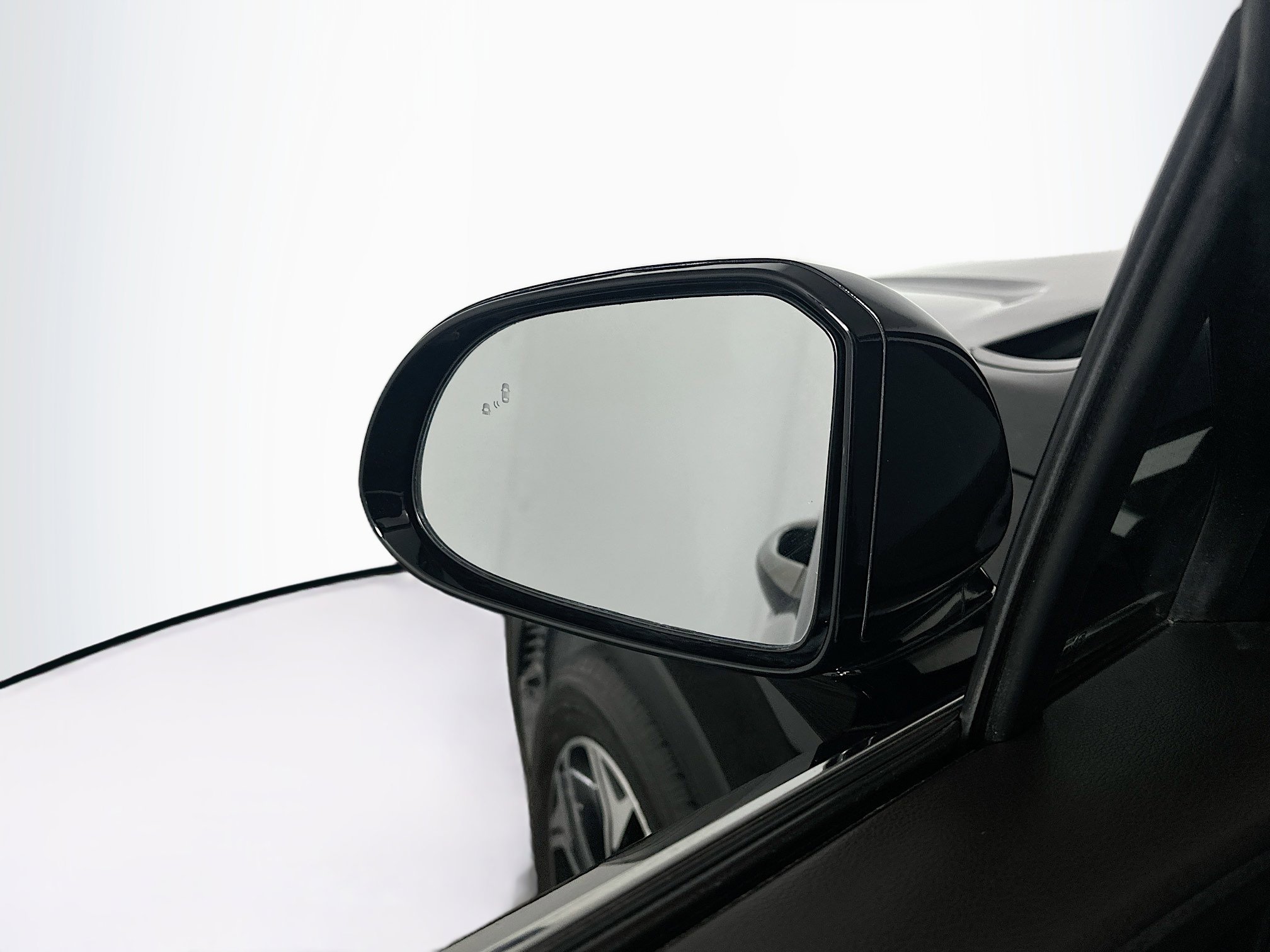 Used 2019 Hyundai Santa Fe FWD image 16