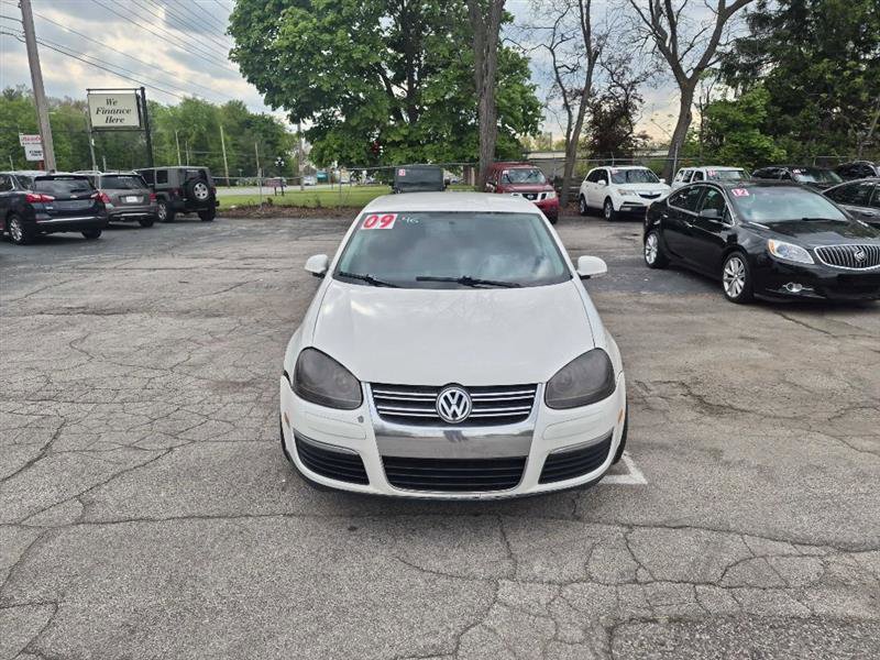 Used 2009 Volkswagen Jetta S FWD image 3
