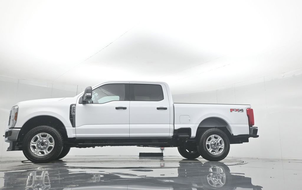 New 2026 Ford F250 XLT w/ FX4 Off-Road Package AWD/4WD image 55