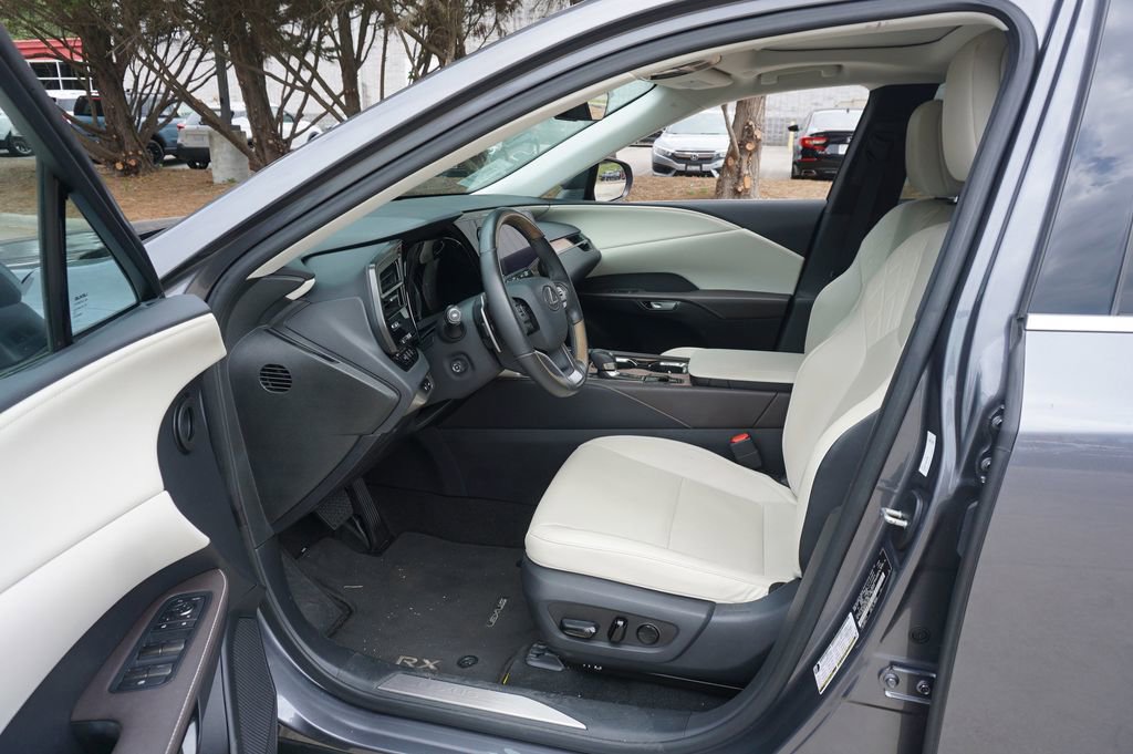 Used 2023 Lexus RX 350 Premium w/ Accessory Package (Z1) FWD image 2