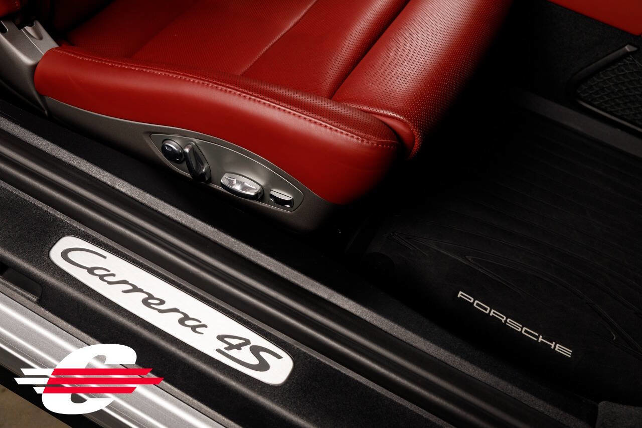 Used 2017 Porsche 911 Carrera 4S image 37