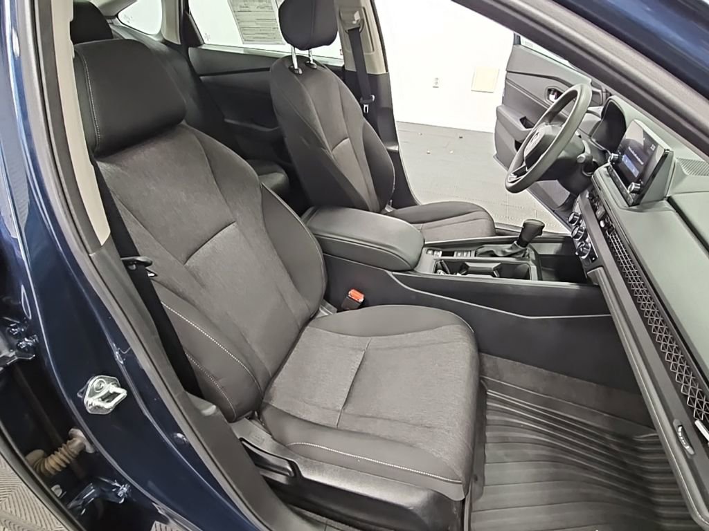 Used 2024 Honda Accord EX image 36