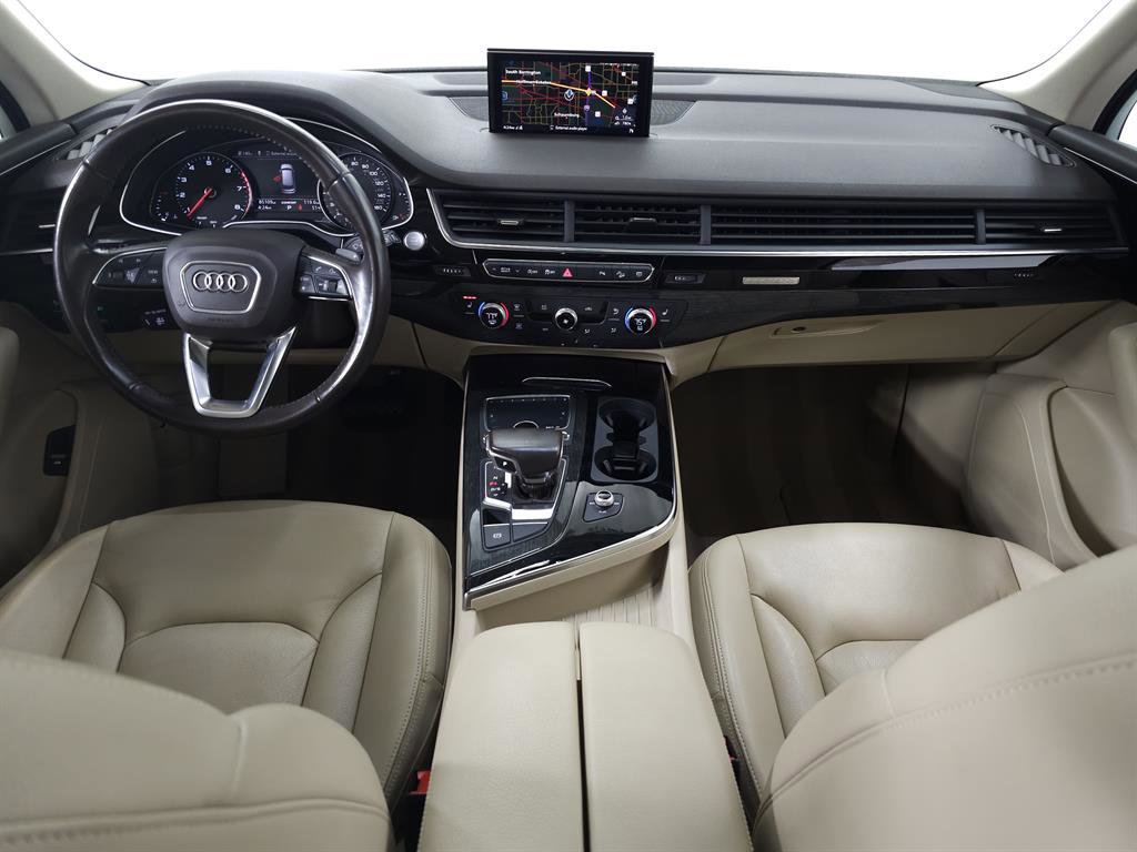 Used 2018 Audi Q7 3.0T Premium image 12