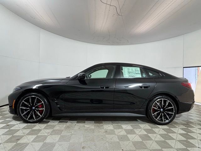 New 2026 BMW i4 xDrive40i w/ M Sport Package AWD/4WD image 4