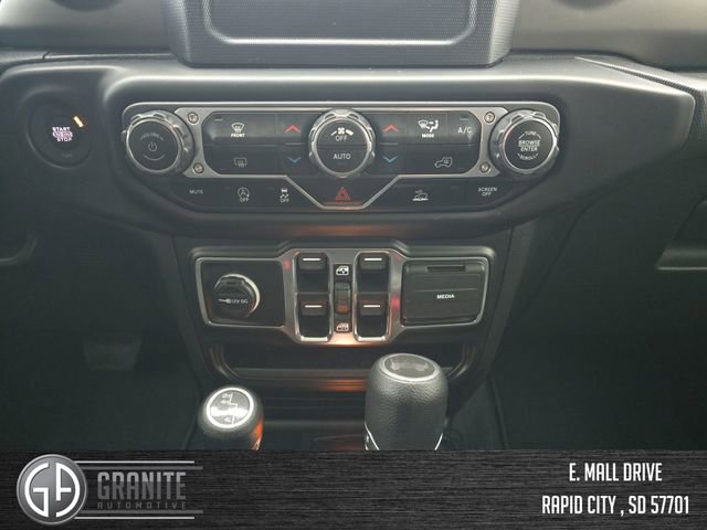 Used 2021 Jeep Wrangler Unlimited Sport image 18