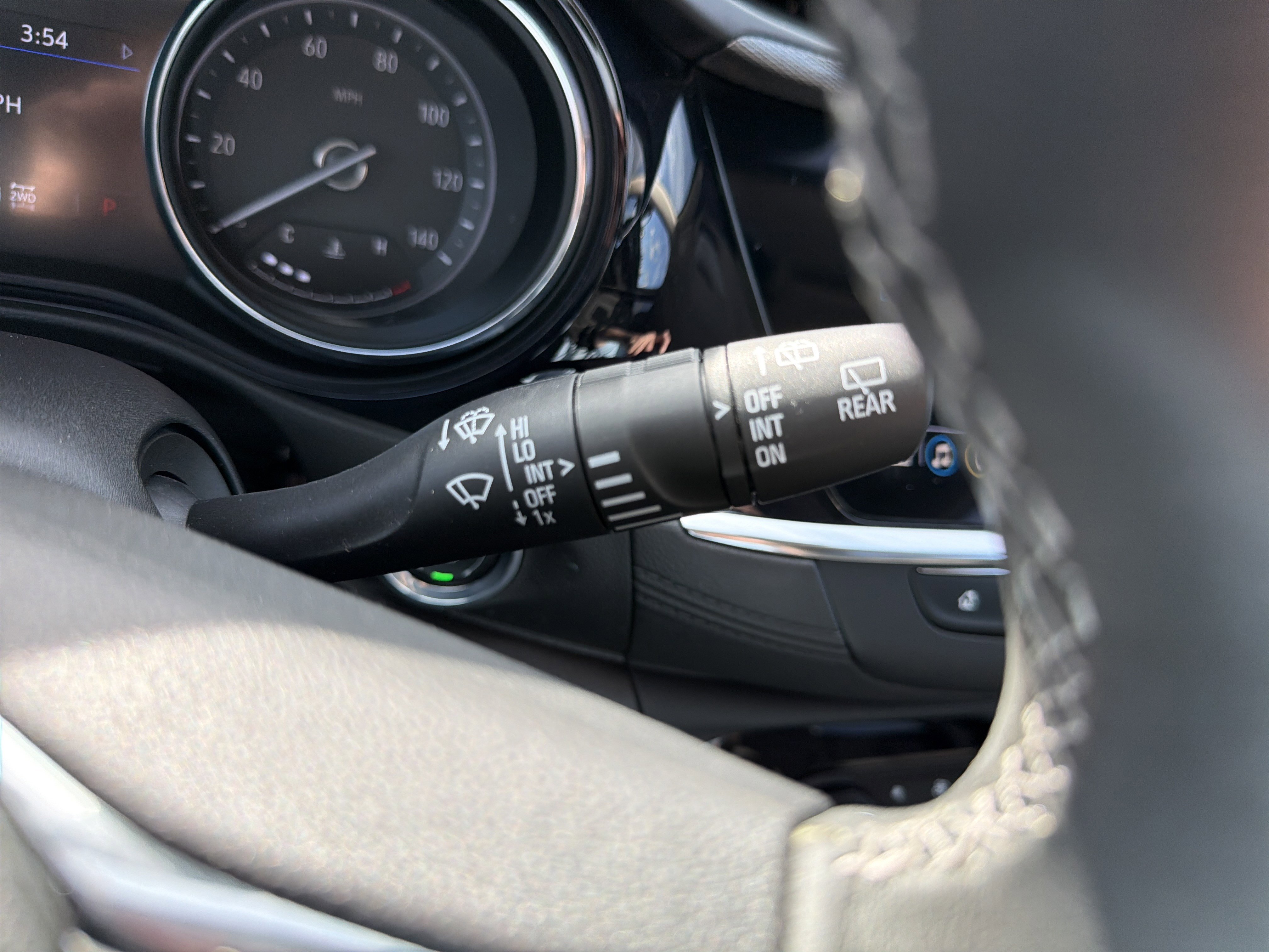 Used 2023 Buick Encore GX Select w/ Safety Package II AWD/4WD image 26