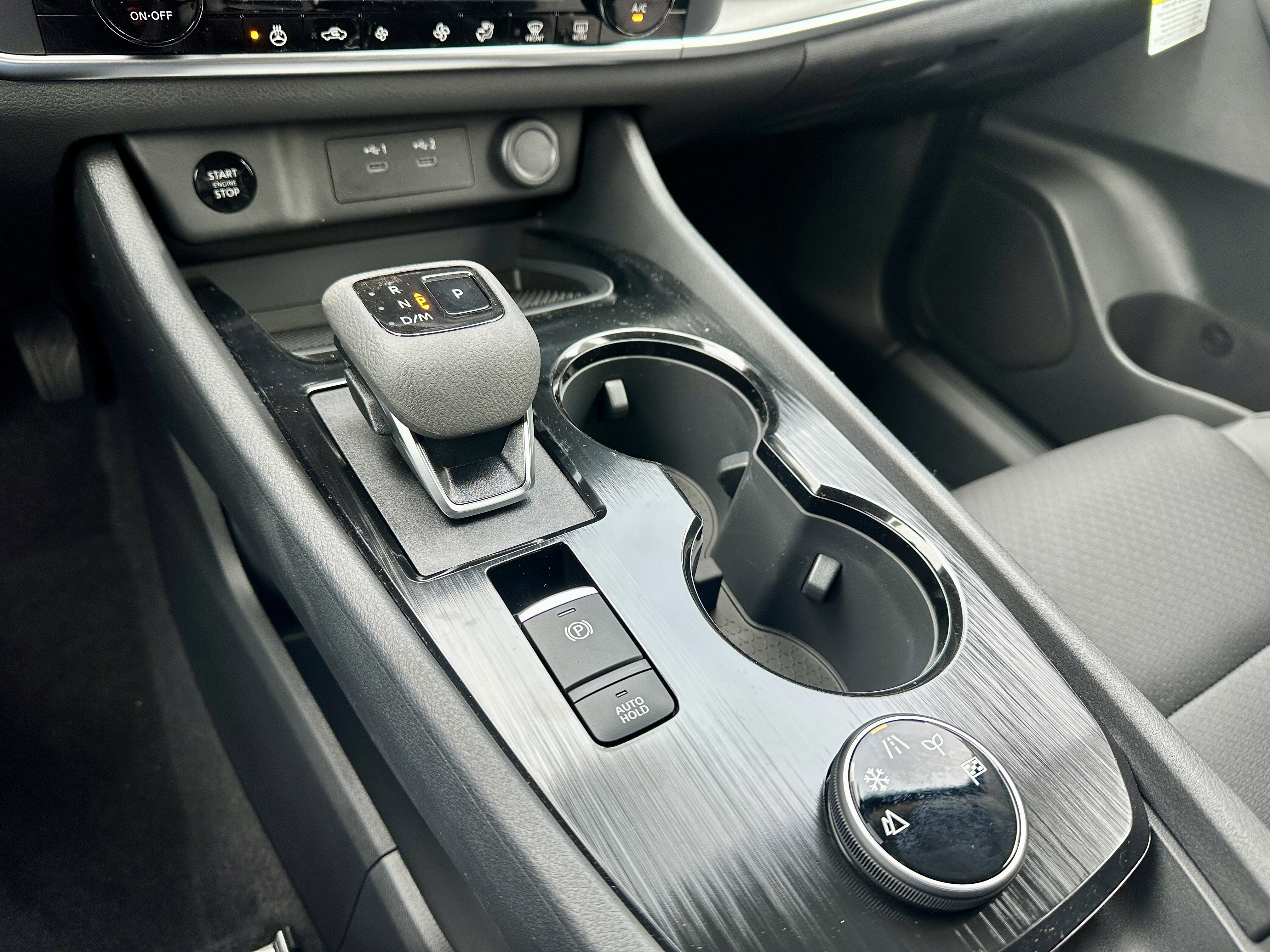 New 2026 Nissan Rogue SV image 32