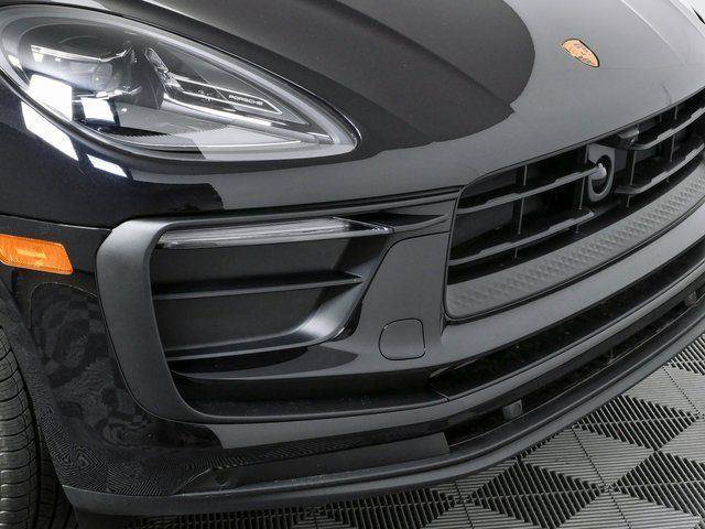 New 2026 Porsche Macan AWD/4WD image 39