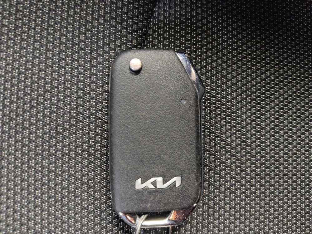 Used 2024 Kia Forte LX image 32