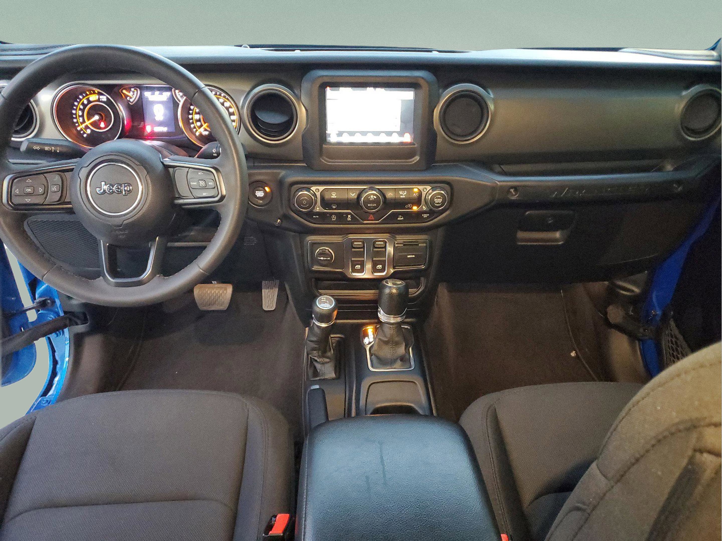 Certified 2023 Jeep Wrangler Willys image 6