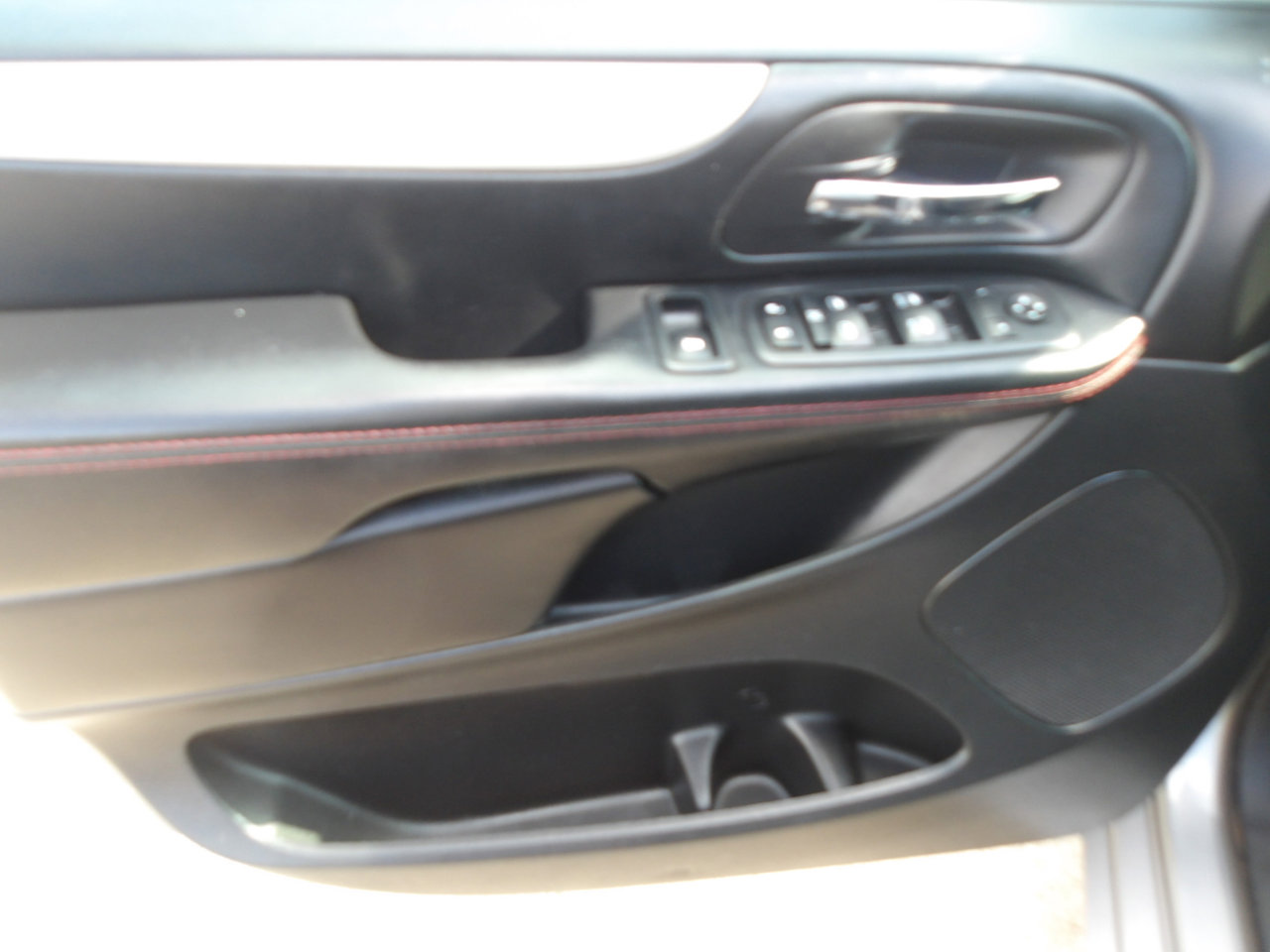 Used 2019 Dodge Grand Caravan GT image 16