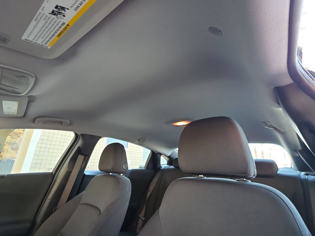 Used 2025 Chevrolet Malibu RS FWD image 19