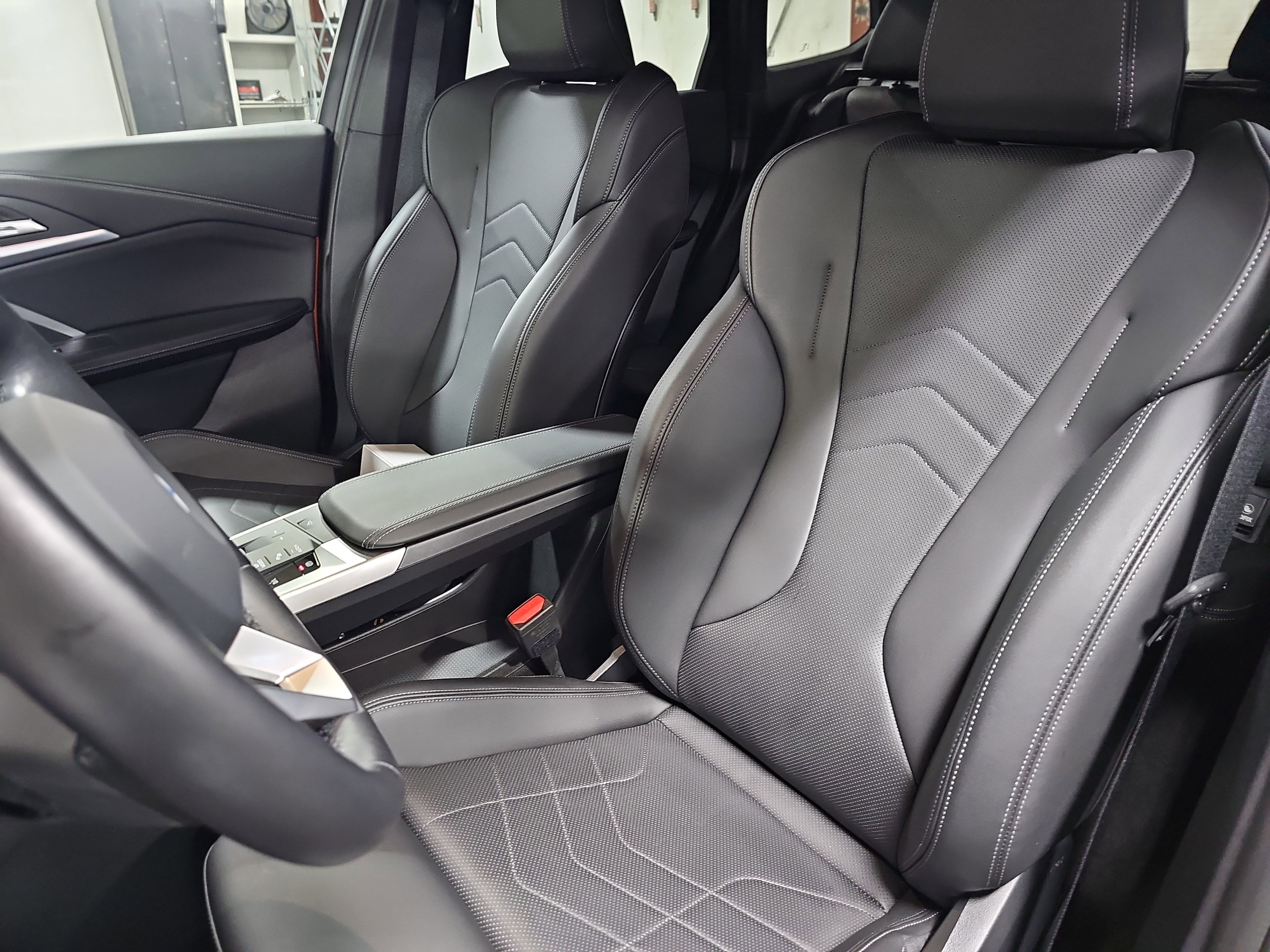 Certified 2025 BMW X1 xDrive28i image 17