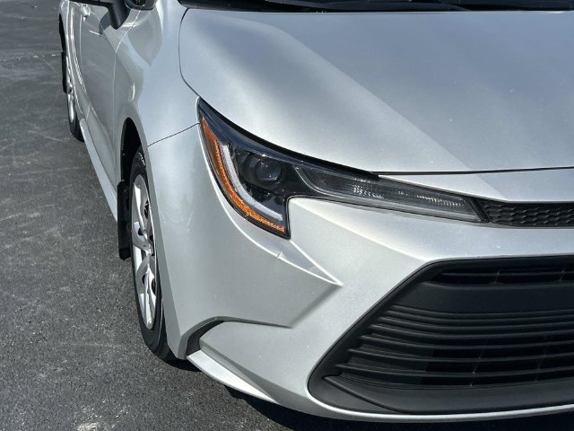 Used 2026 Toyota Corolla LE FWD image 10