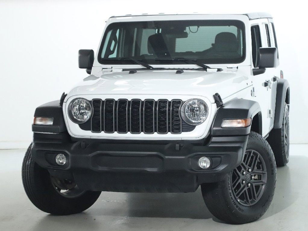 Used 2025 Jeep Wrangler Sport S image 3
