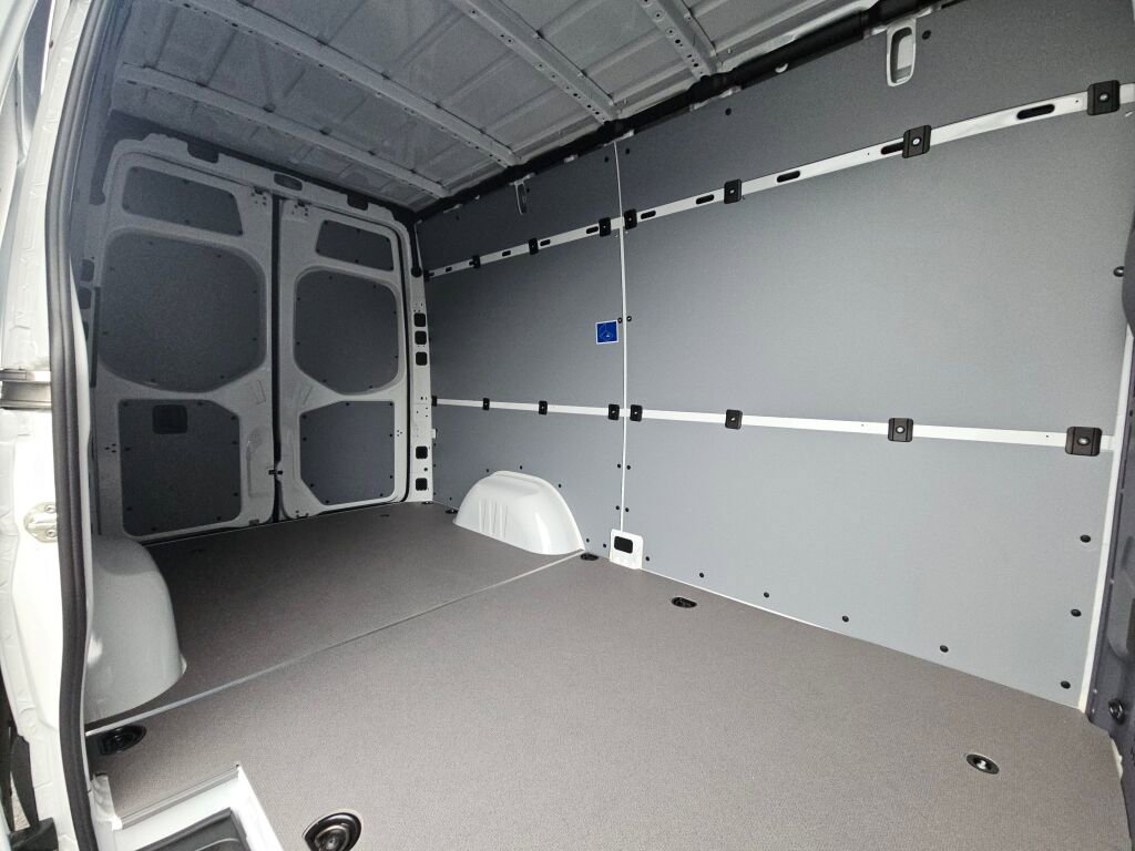 New 2025 Mercedes-Benz Sprinter 2500 image 16
