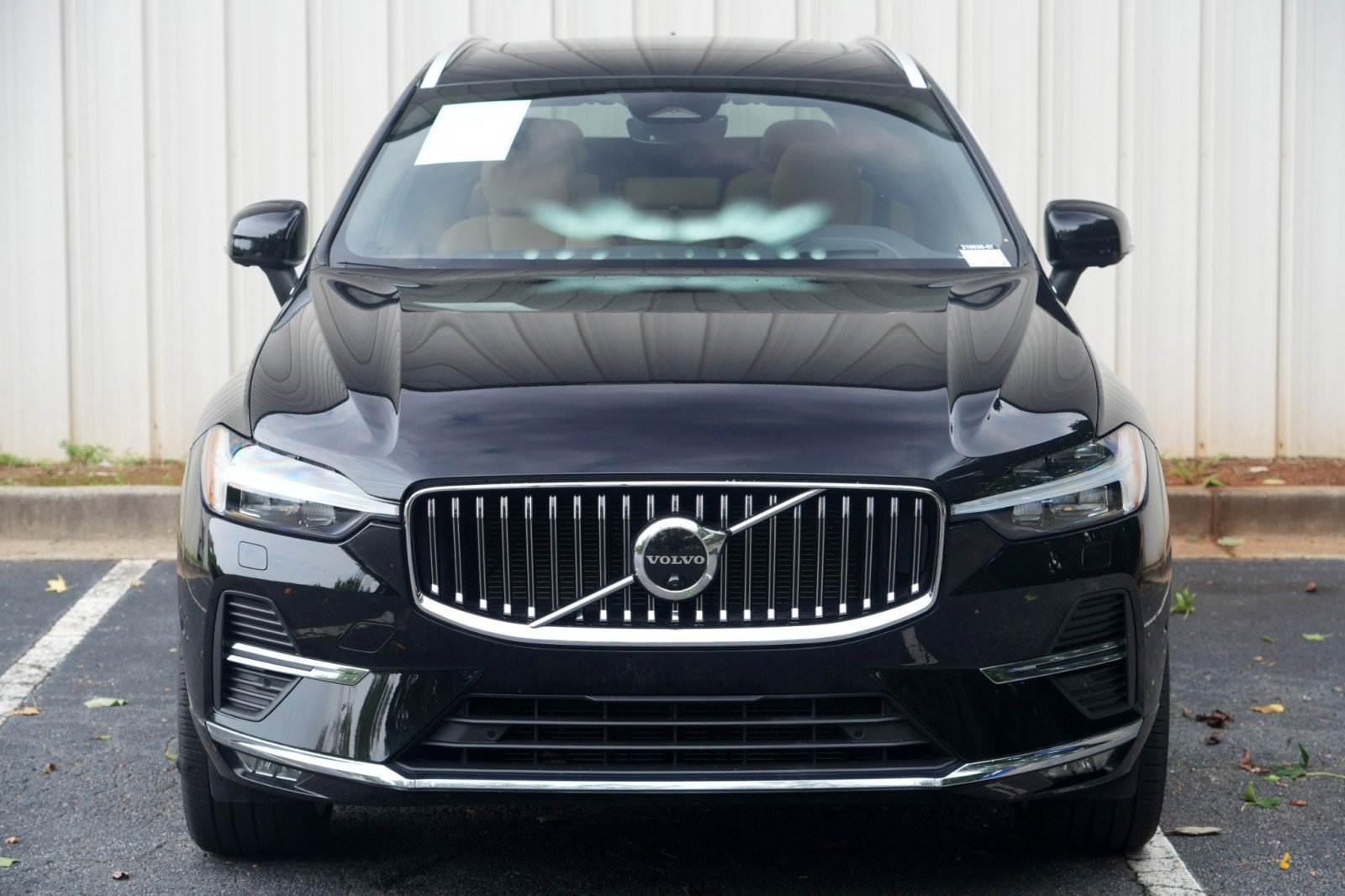 Used 2023 Volvo XC60 B5 Ultimate w/ Climate Package FWD image 48