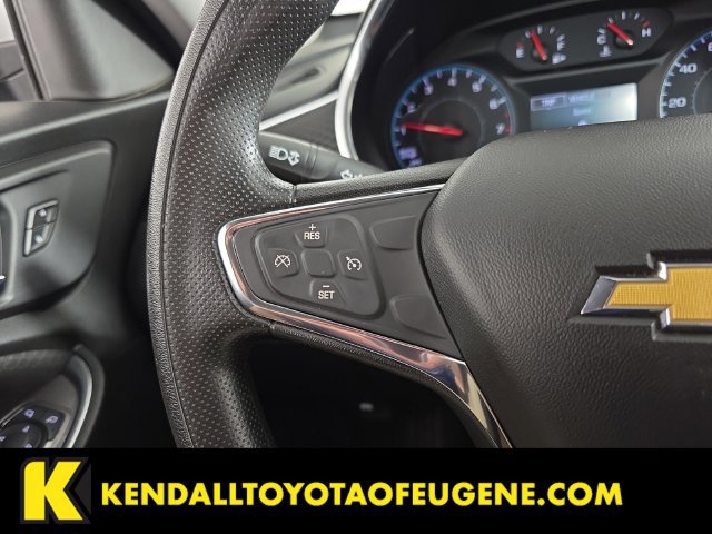Used 2021 Chevrolet Malibu LT FWD image 15