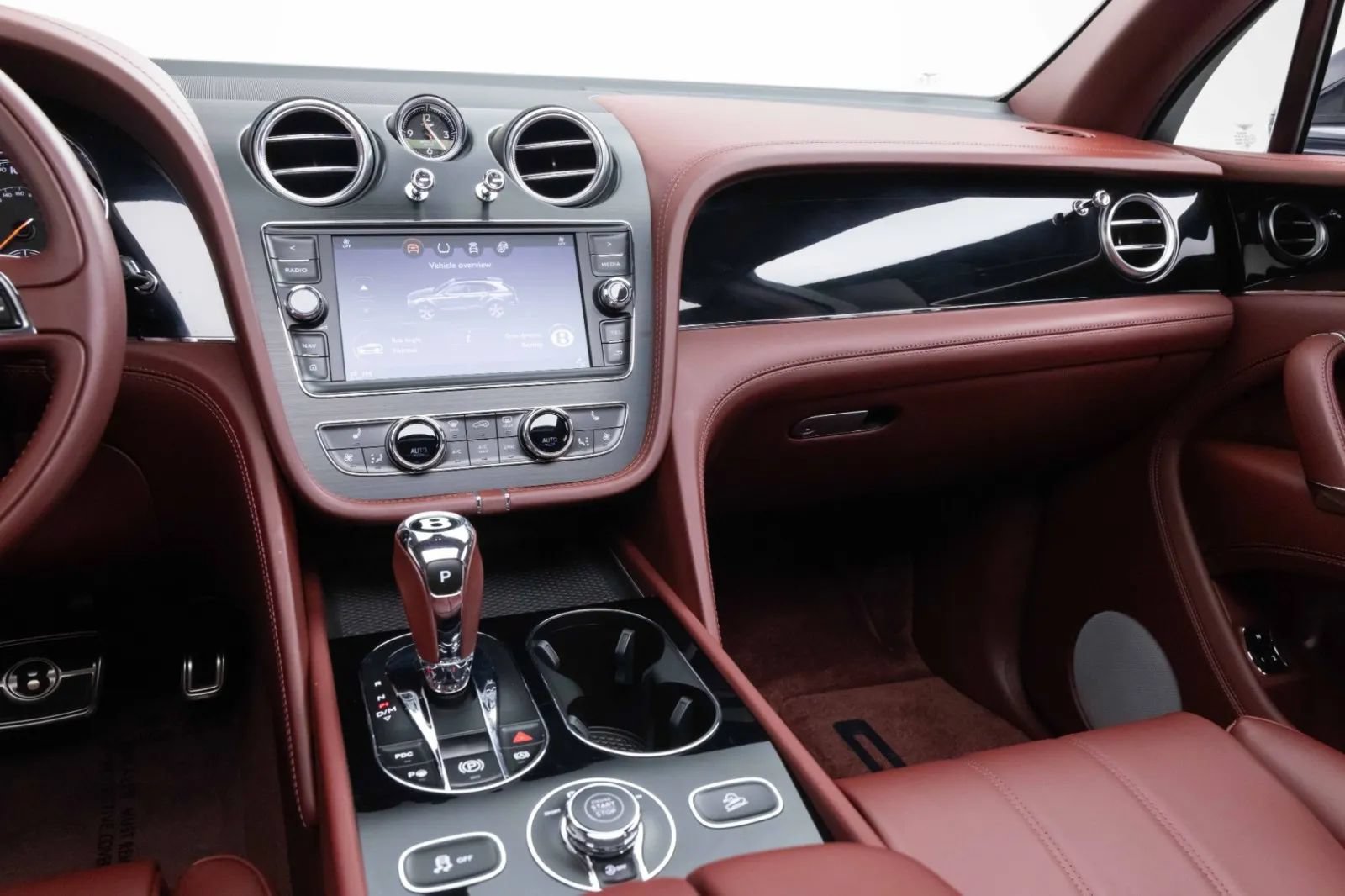 Used 2019 Bentley Bentayga AWD/4WD image 24