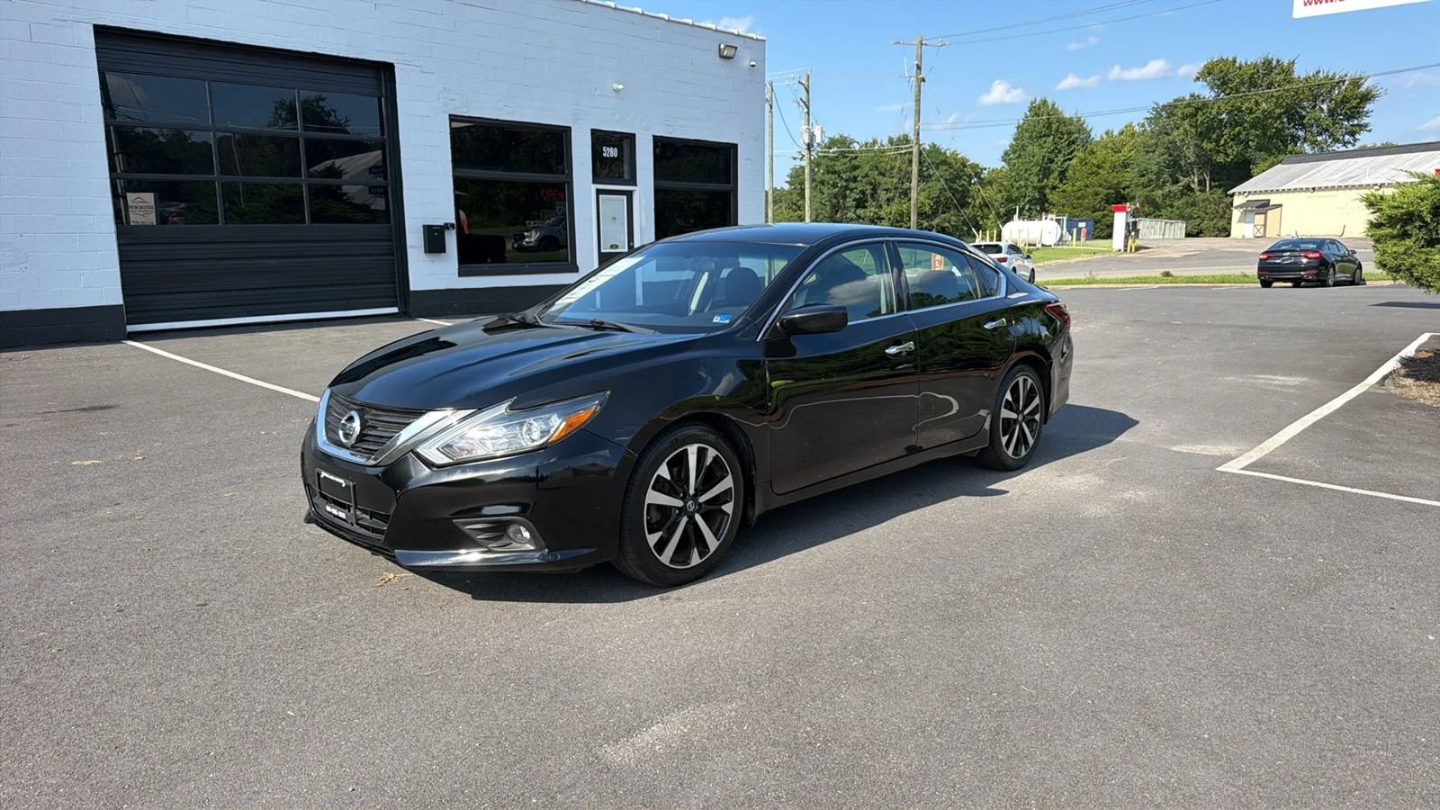 Used 2018 Nissan Altima 2.5 SR FWD image 3