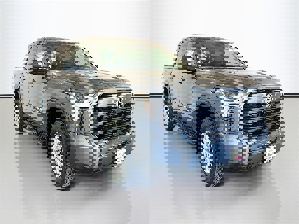 New 2026 Toyota Tundra SR5 image 3