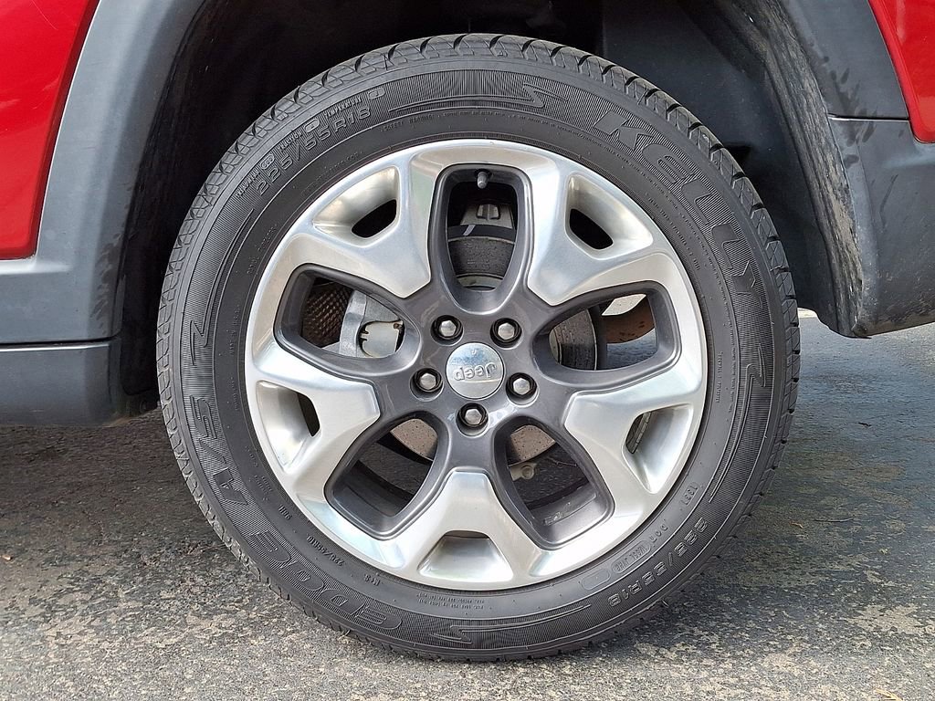 Used 2018 Jeep Compass Limited w/ Navigation Group image 8