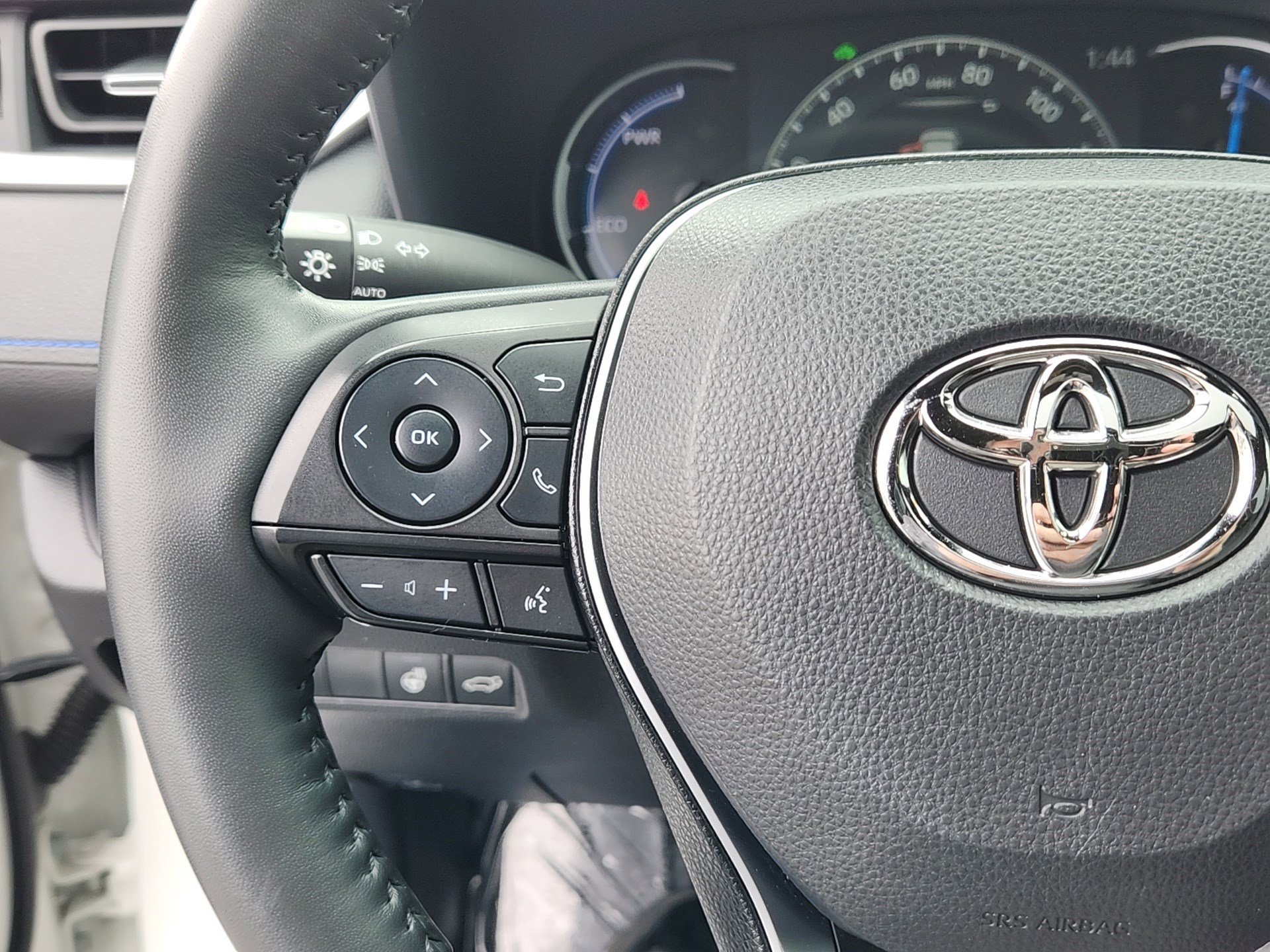 Certified 2022 Toyota RAV4 XSE w/ XSE Grade Weather Package AWD/4WD image 17