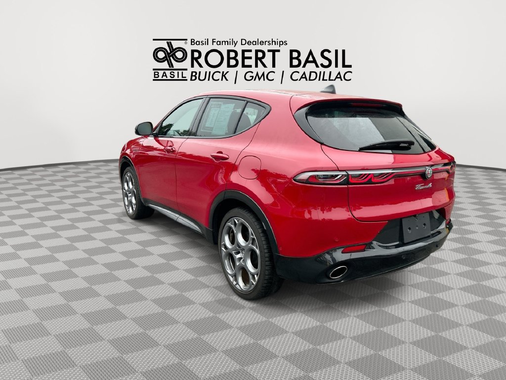 Used 2024 Alfa Romeo Tonale Ti AWD/4WD image 6